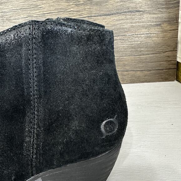 Born Boots Womens Size 8 Michel Black Suede Distressed Western Bootie - Picture 2 of 11